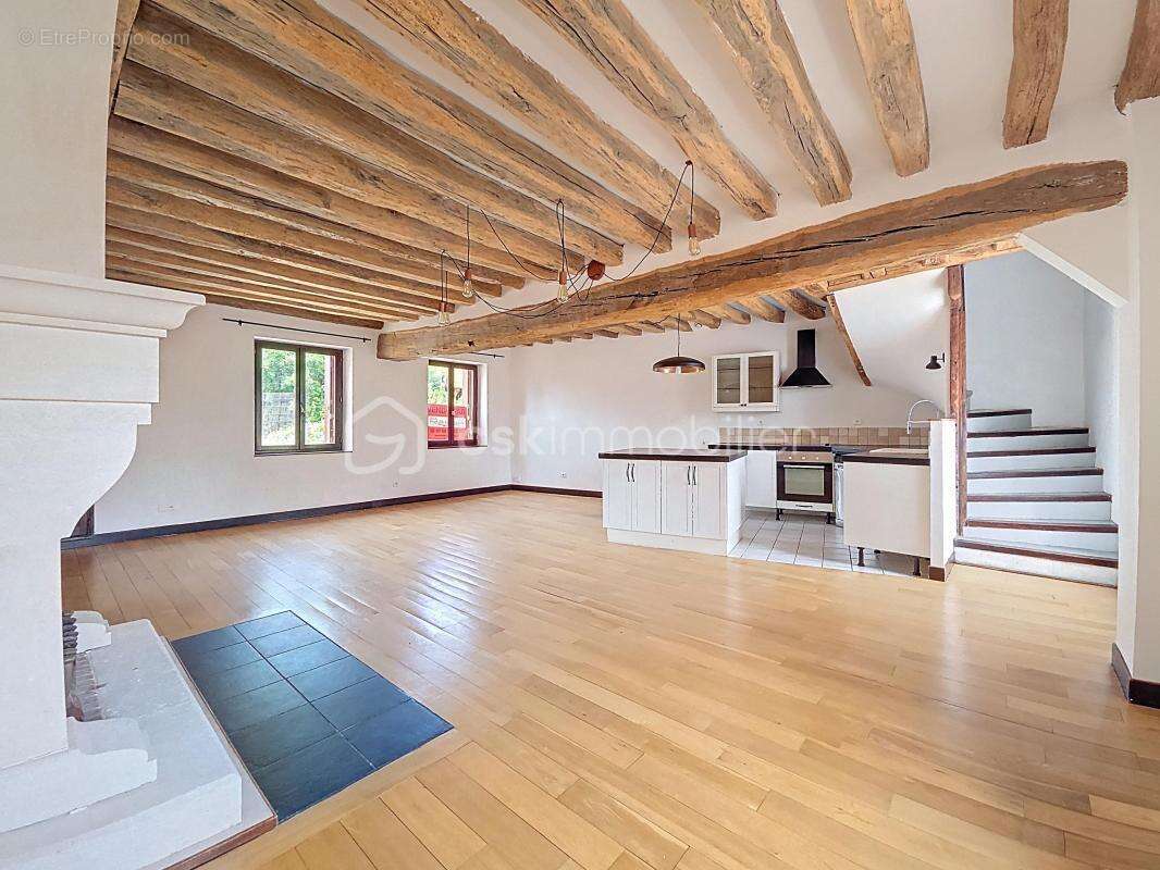 Appartement à THORIGNY-SUR-MARNE