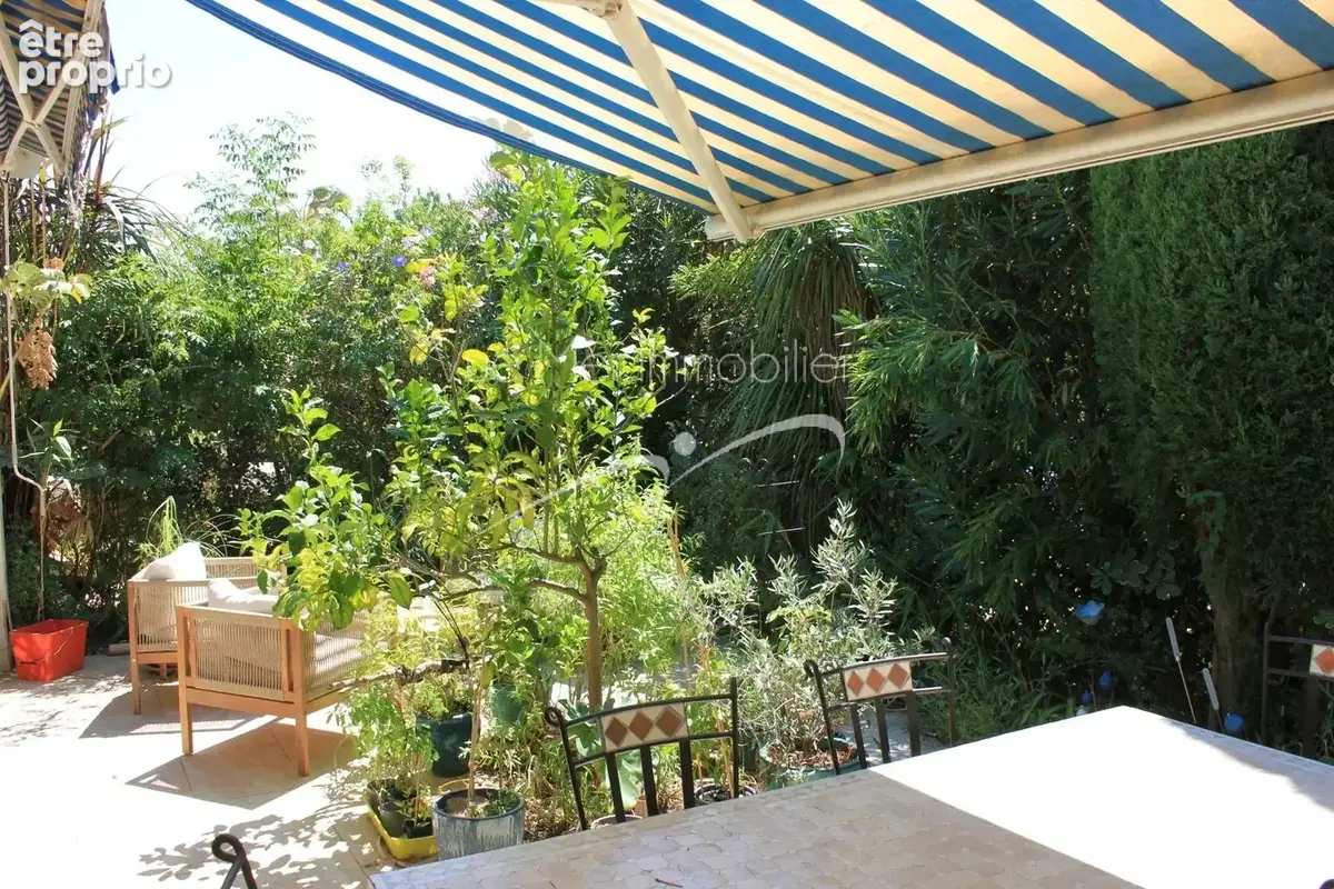 Maison à LE LAVANDOU