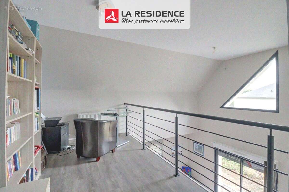 Maison 172 m² à Vineuil  - photo 9