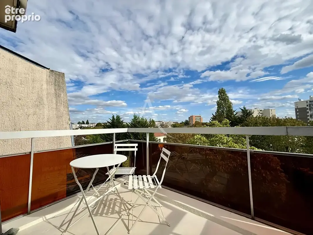 Appartement 2 pièces 50 m² Dernier étage Balcon Box Chatou - photo 13