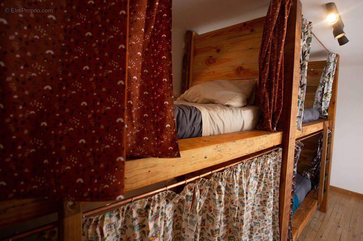 Commerce à SAINT-ALBAN-SUR-LIMAGNOLE