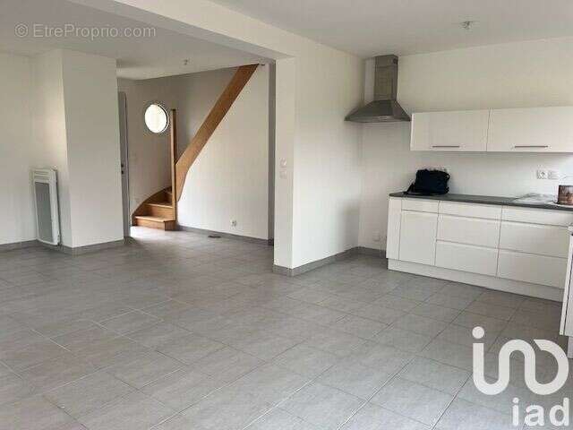 Photo 2 - Maison à LOCMINE