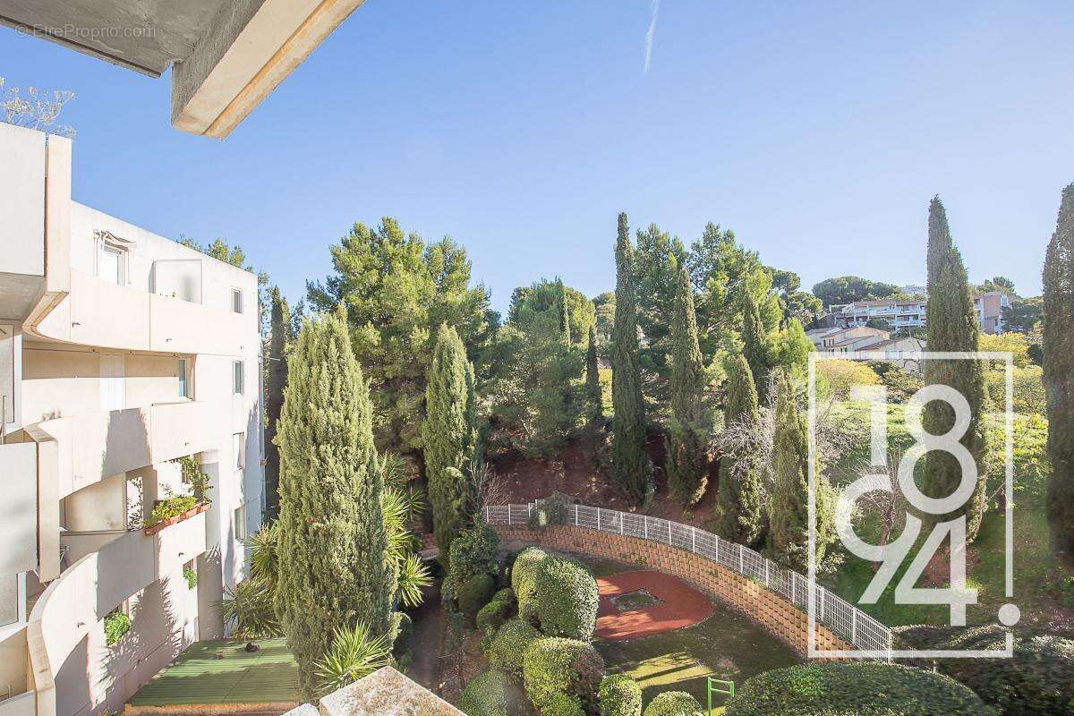 Appartement à MARSEILLE-9E