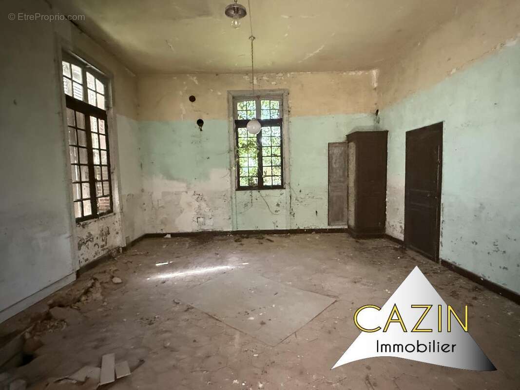 Maison 400 m² à Heugon  - photo 3
