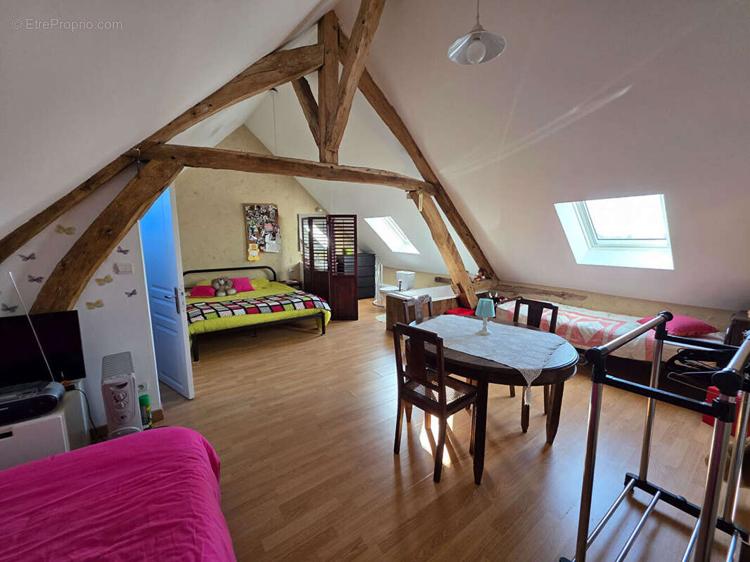 Maison à LE GUE-DE-LA-CHAINE