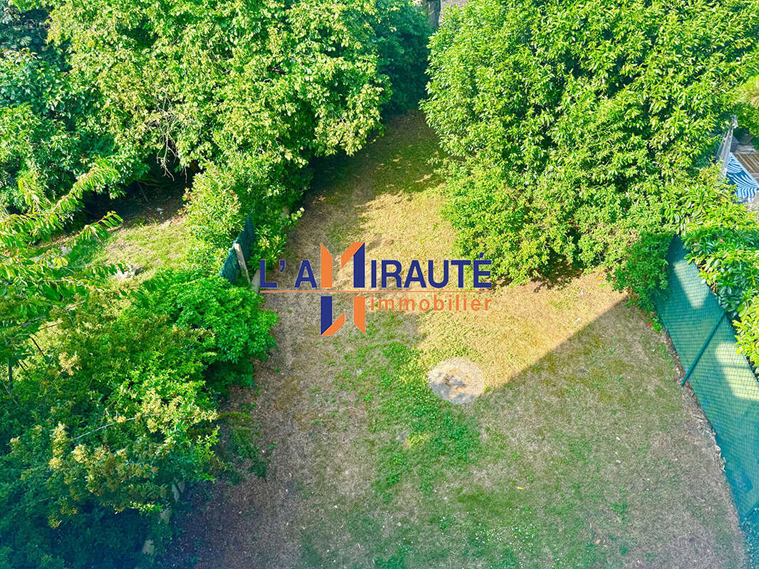 Maison à MAISONS-LAFFITTE