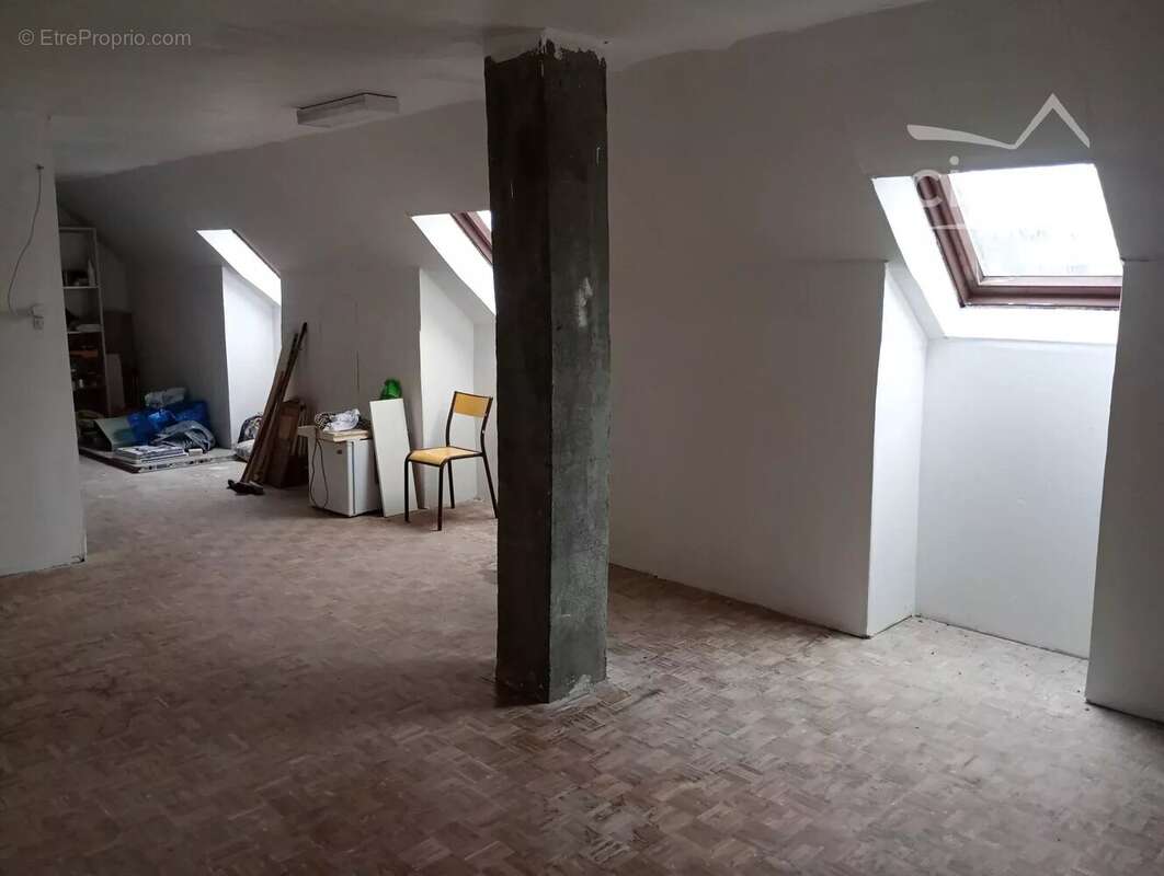 Maison à GENTIOUX-PIGEROLLES