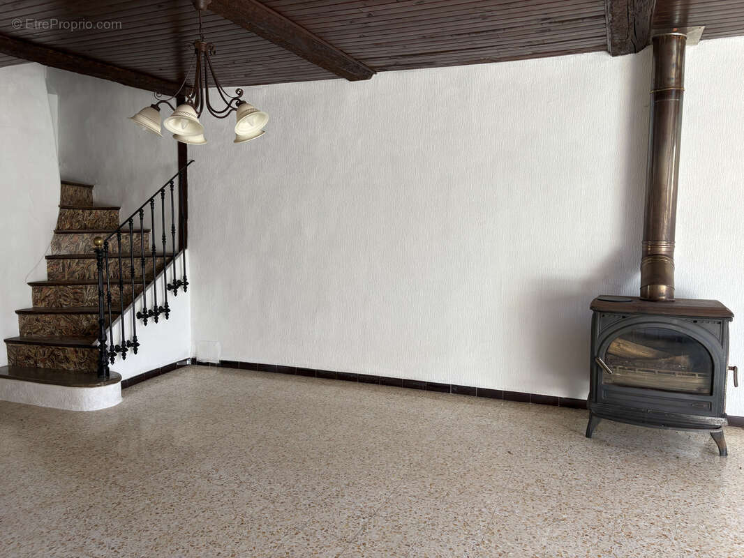 Maison à BESSAN