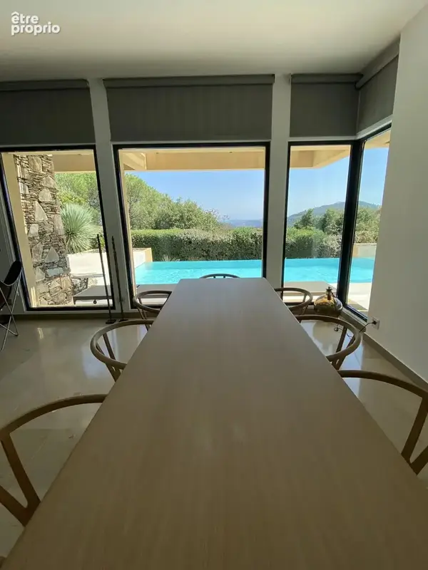 Maison 5 pièces 230 m² à vendre à La Garde-Freinet (83680) - photo 7