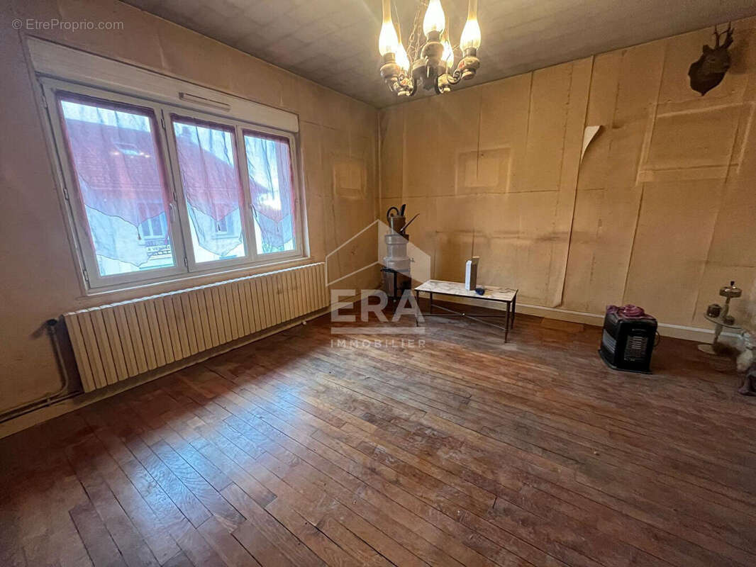 Maison à PONT-D'AIN