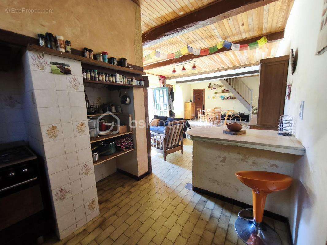 Maison à AURIONS-IDERNES