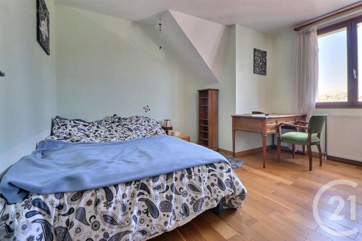 Maison à AULNAY-SOUS-BOIS