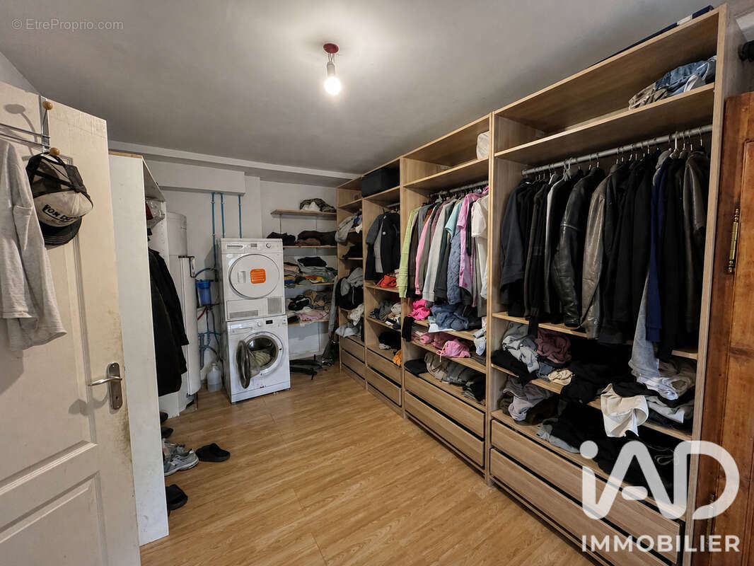 Maison 140 m² à Saint-Gildas-Des-Bois  - photo 8