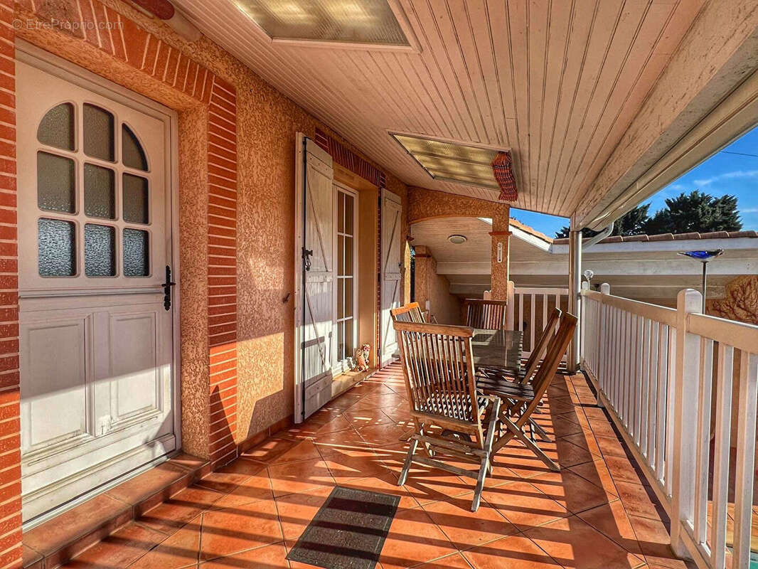 Maison à MONTRABE