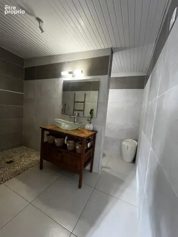 Maison T8 - 2 T4 indépendants - Le Lamentin (97232) - photo 20