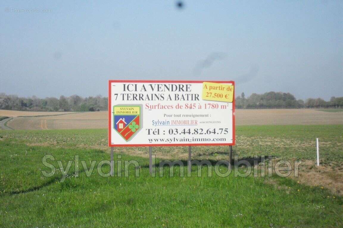 Terrain 880 m² à Ernemont-Boutavent  - photo 2