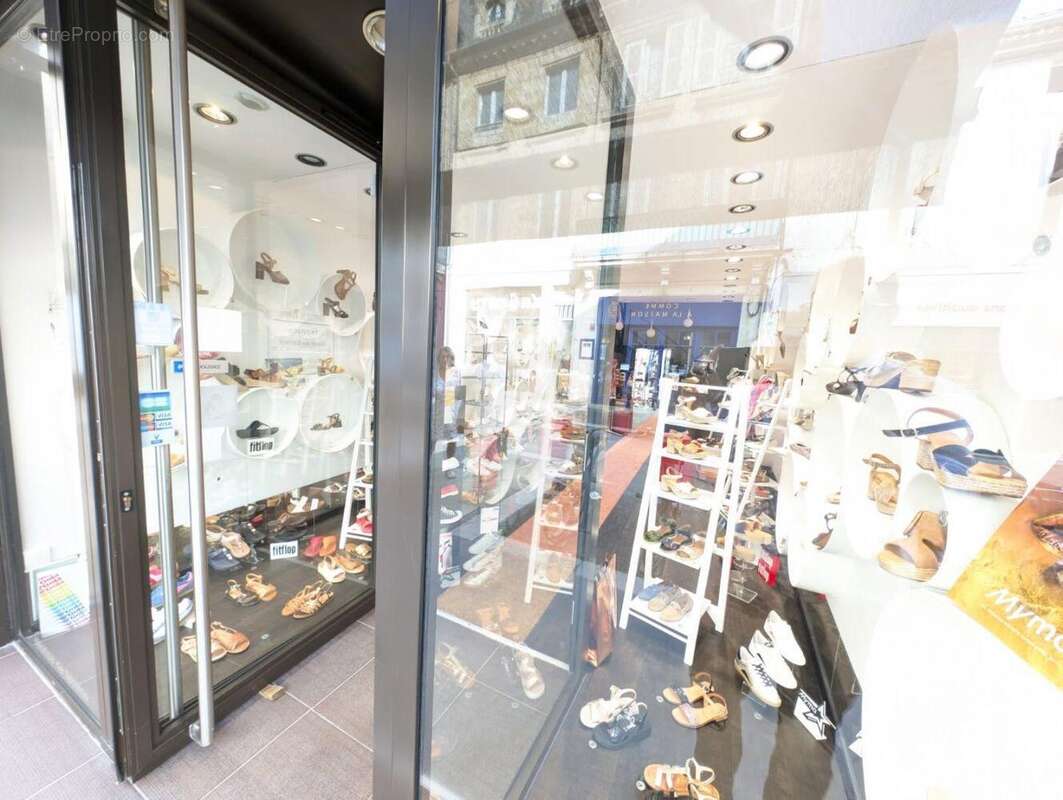 Photo 2 - Commerce à LIBOURNE