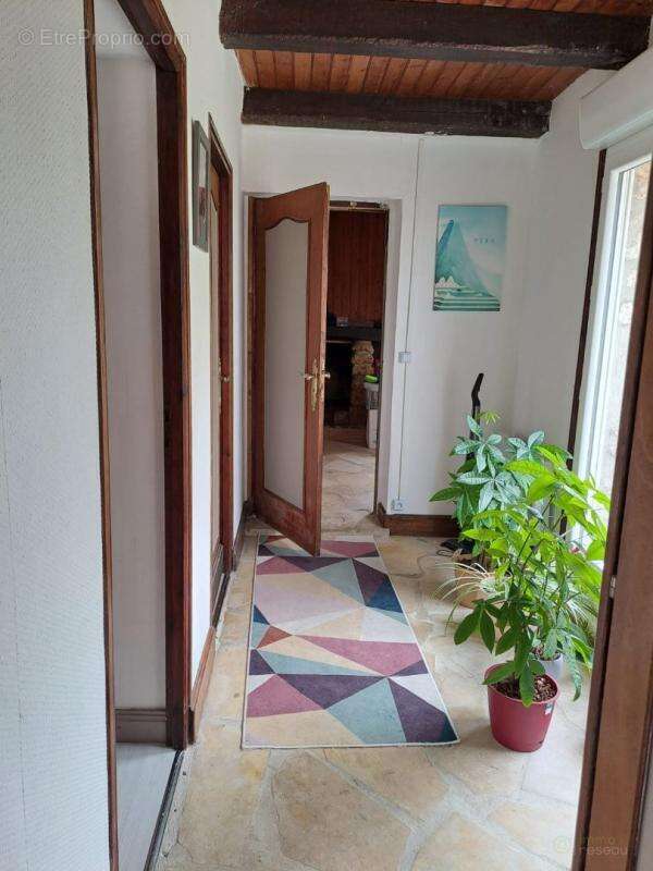 Maison à RUELLE-SUR-TOUVRE