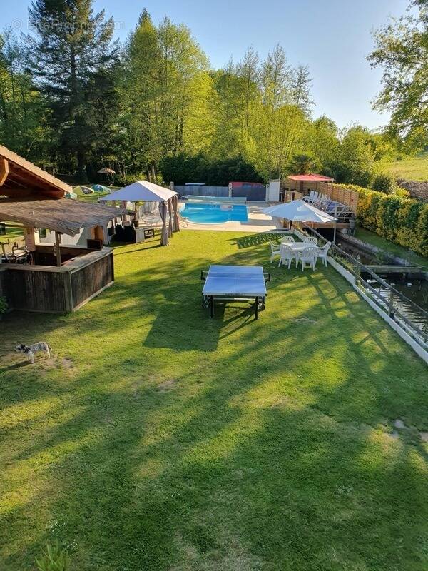 Beau camping avec maison d'habitation et 7.8ha de terrain - photo 12