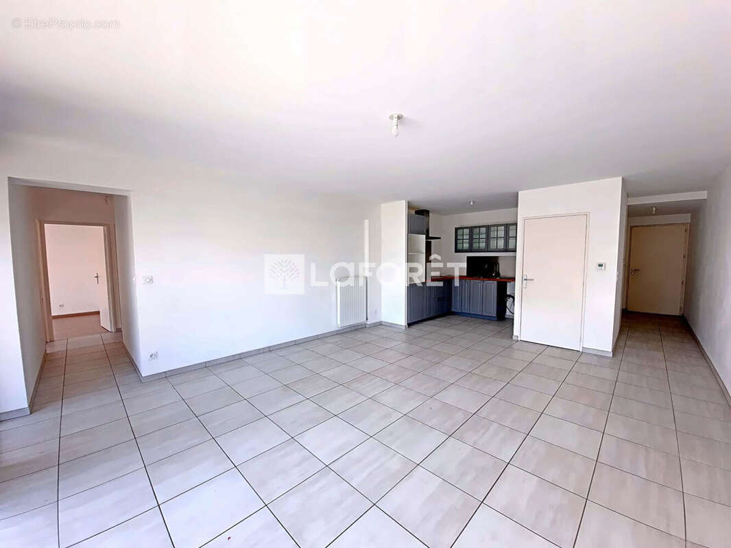 Appartement à L'ETRAT