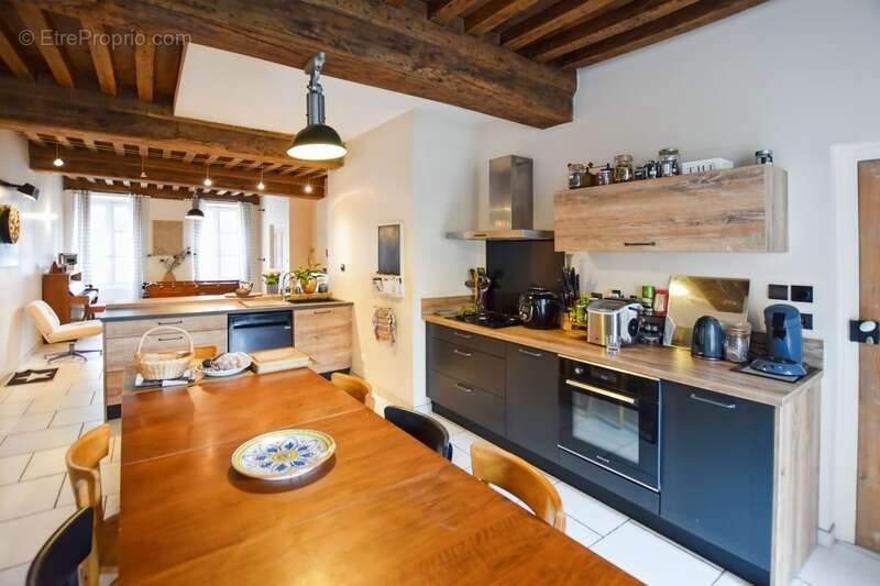 Maison ancienne de 201 m2 avec terrain, à COUCHES (71) - photo 20