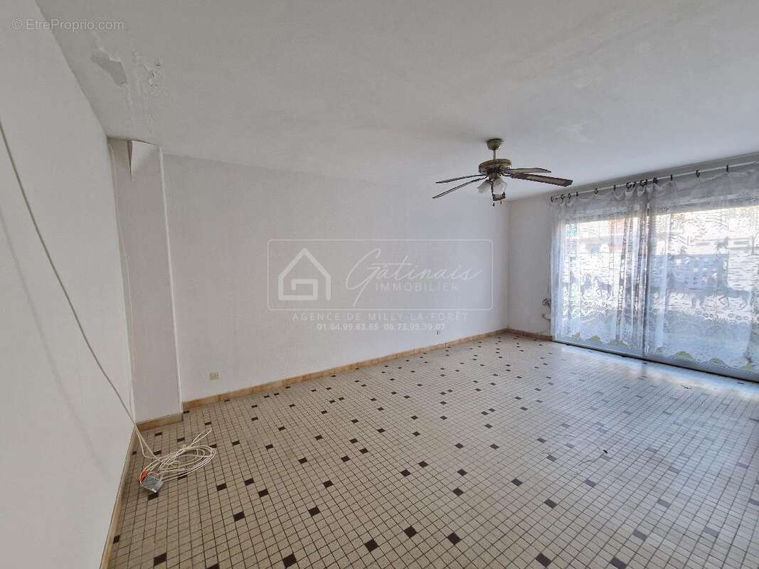 Maison à MALESHERBES