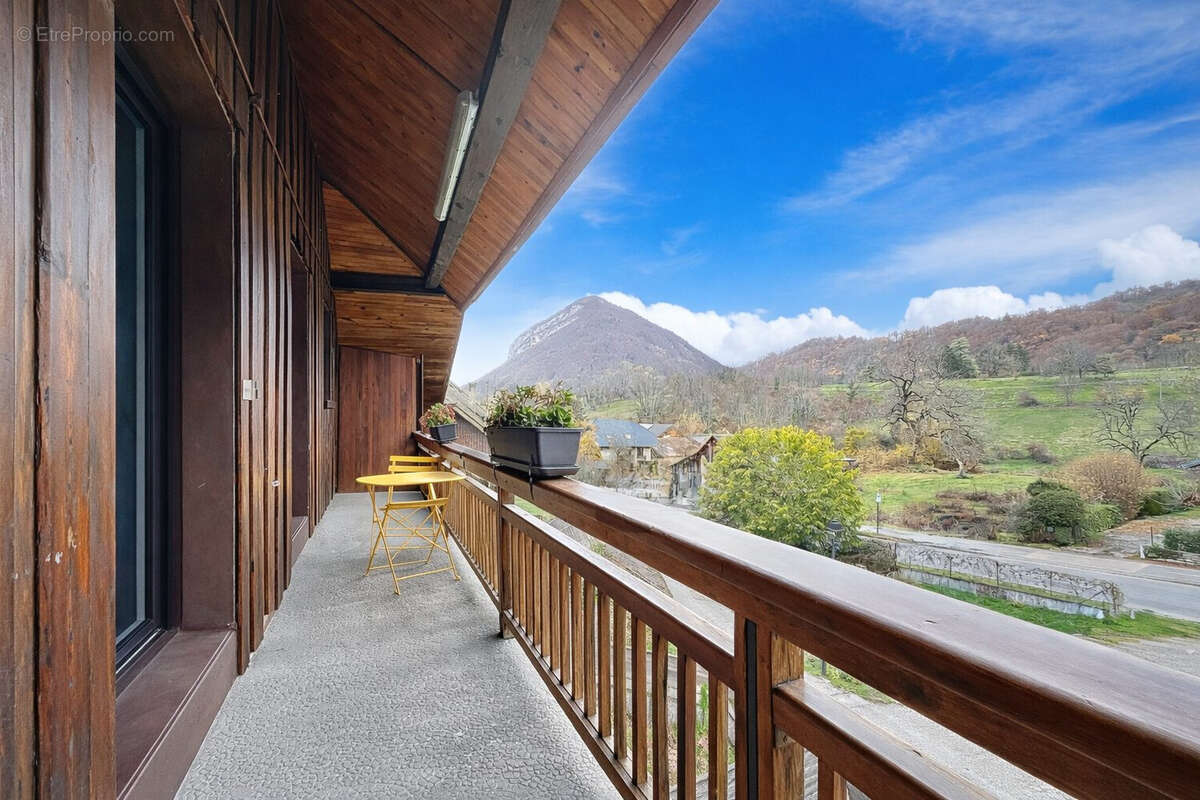 Appartement à TALLOIRES