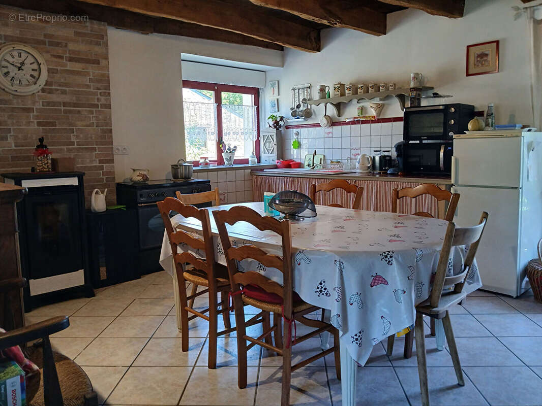 Maison à SAINT-GUYOMARD