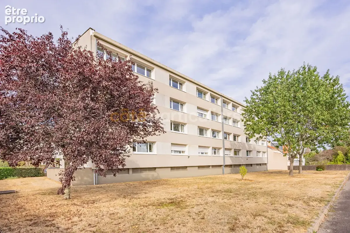 Nantes -- saint-herblain -- appartement 4 pièces -- 87 m² -- place de stationnement -- jardin - photo 2