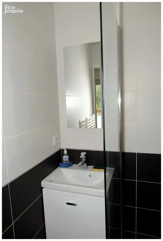Nyons 26110 - propriete de charme 144 m² - terrain clos et paysage 750 m² - 4 chambres - piscine - poolhouse amenage - photo 18
