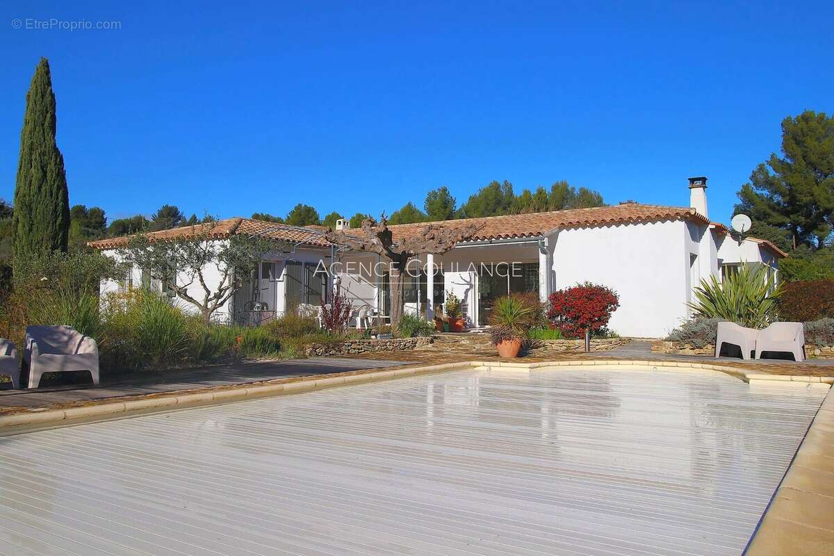 Maison à LA CADIERE-D'AZUR