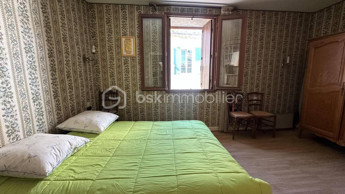 * maison de village de 50 m² - 3 niveaux - au calme - hors zone inondable - commodites a pied - ideal investisseur * - photo 3