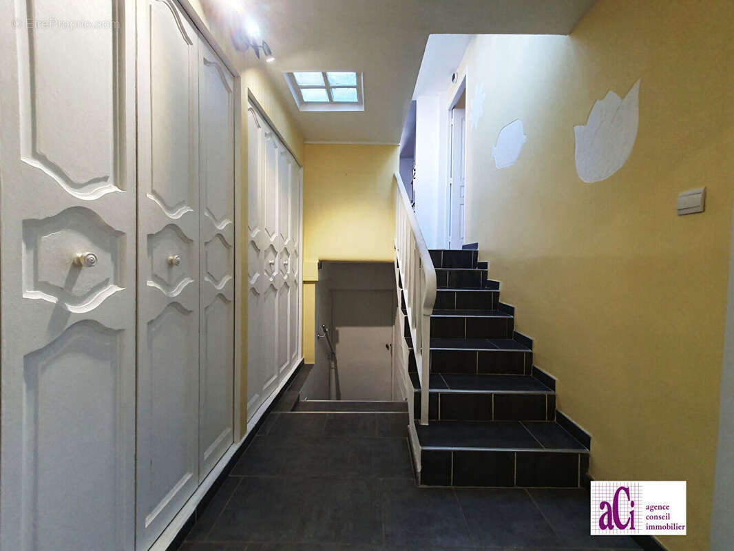 Maison à L'HAY-LES-ROSES