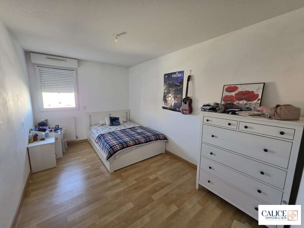 Appartement 76 m² à Valence  - photo 8