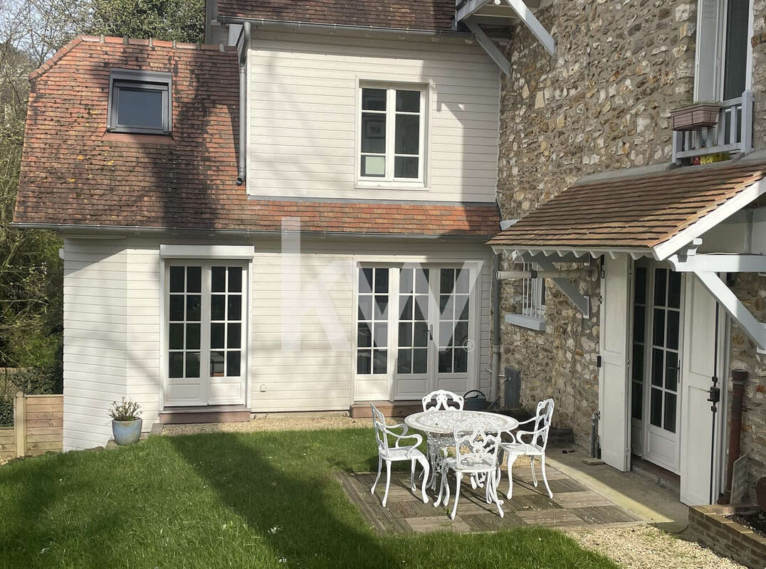 Maison 155 m² à Soisy-Sous-Montmorency  - photo 2