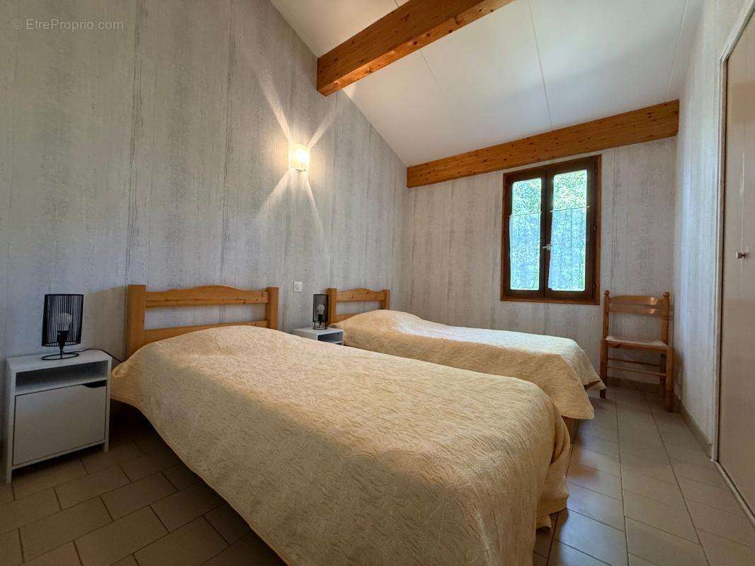 Maison à SAINT-ALBAN-AURIOLLES