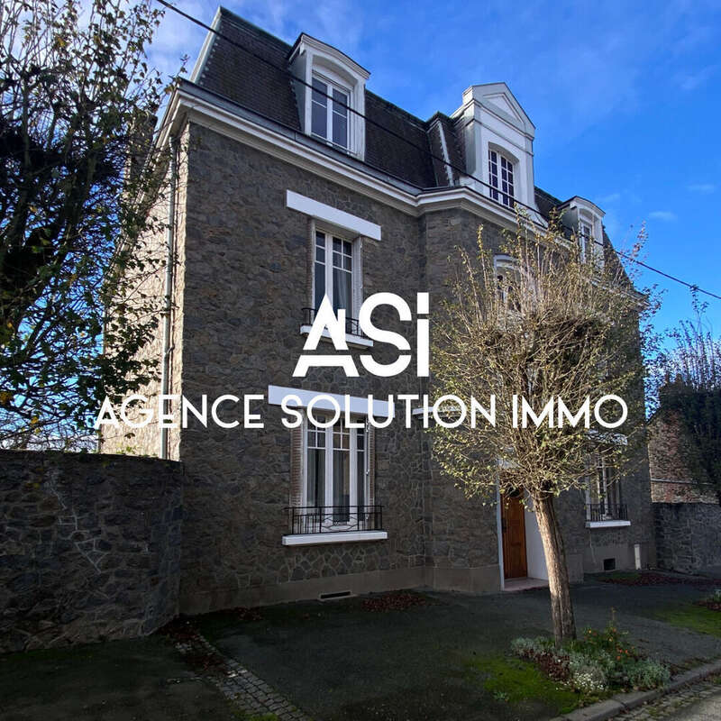 Maison à MAYENNE