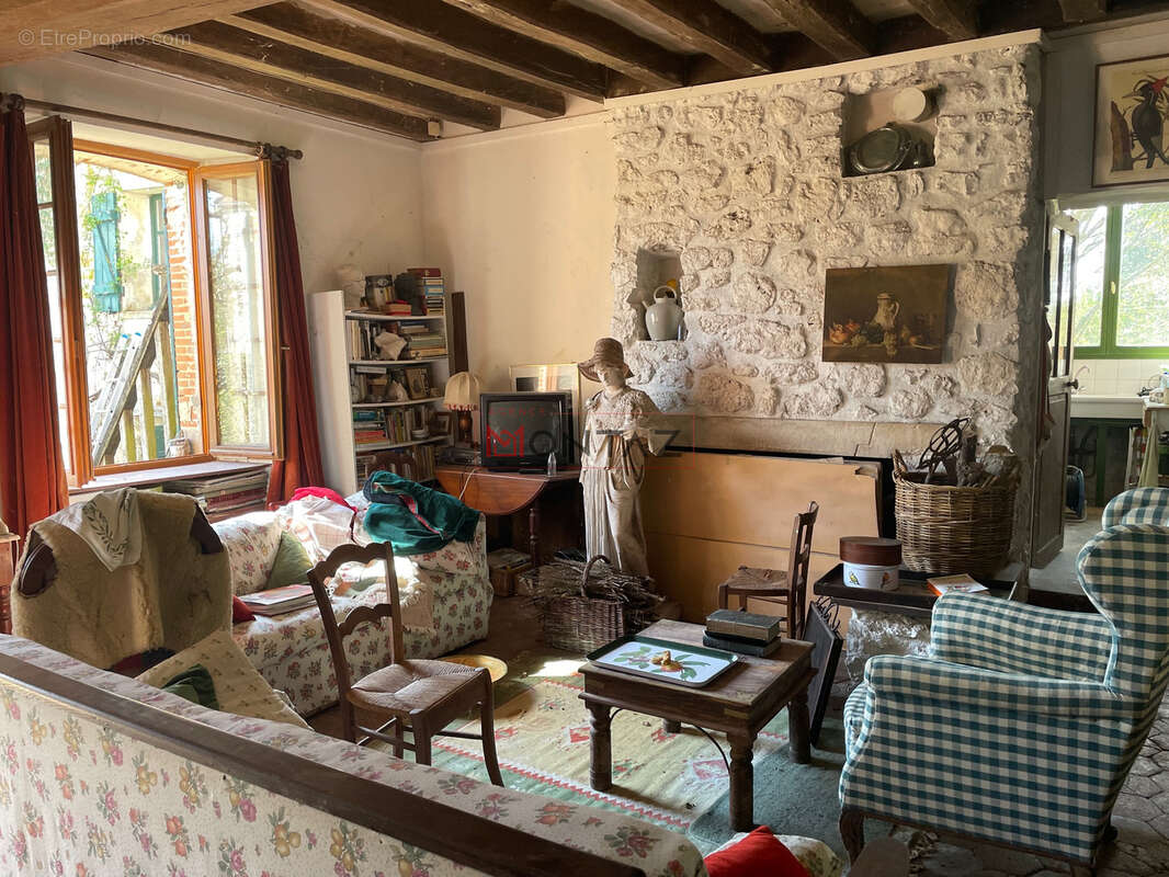 Maison à SAINT-MARTIN-DU-BOSCHET