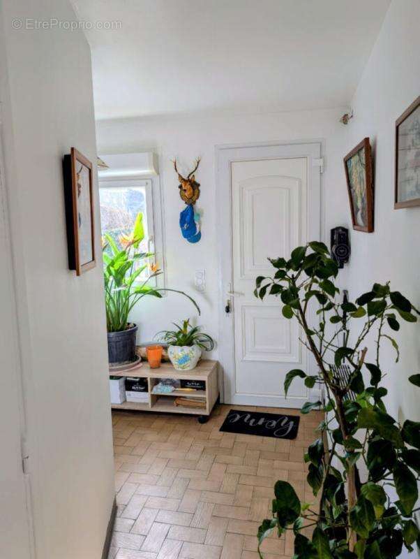 Maison Vabre 4 pièce(s) 93 m2 - photo 3