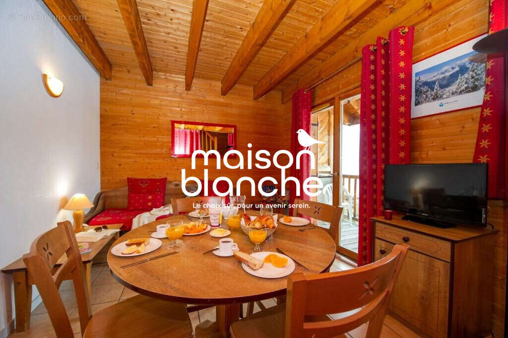 Appartement à SAINT-FRANCOIS-LONGCHAMP