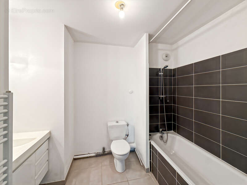 Appartement à JUVIGNAC