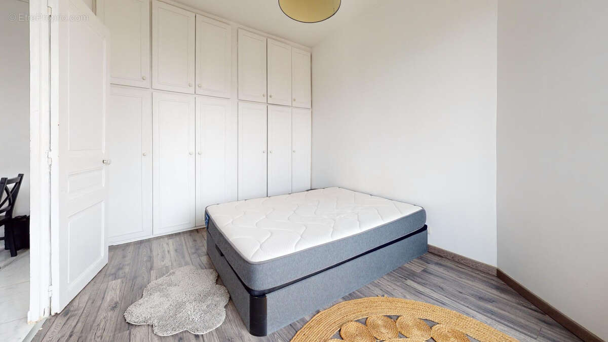 Appartement à LE BOURGET