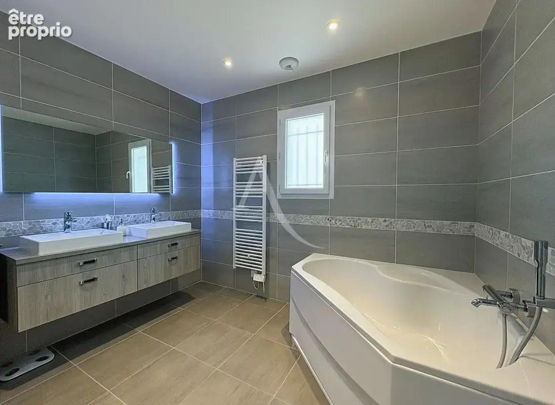 Maison Chailles 5 pièce(s) 126 m2 - photo 9