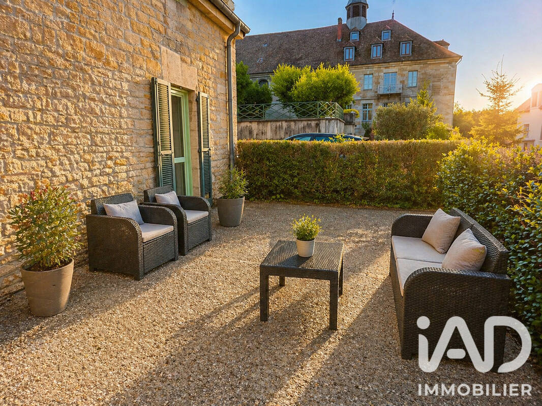 Photo 1 - Appartement à ECOLE-VALENTIN