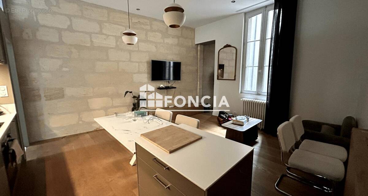 Appartement à BORDEAUX