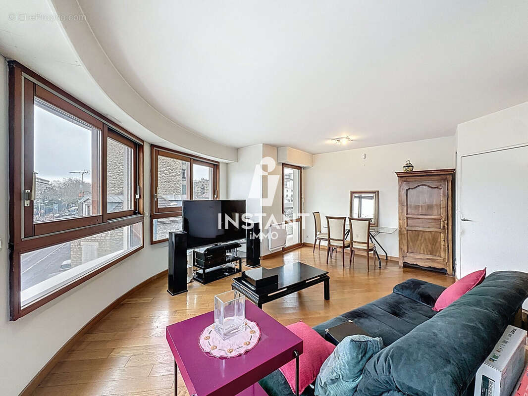 Appartement à SAINT-MAUR-DES-FOSSES