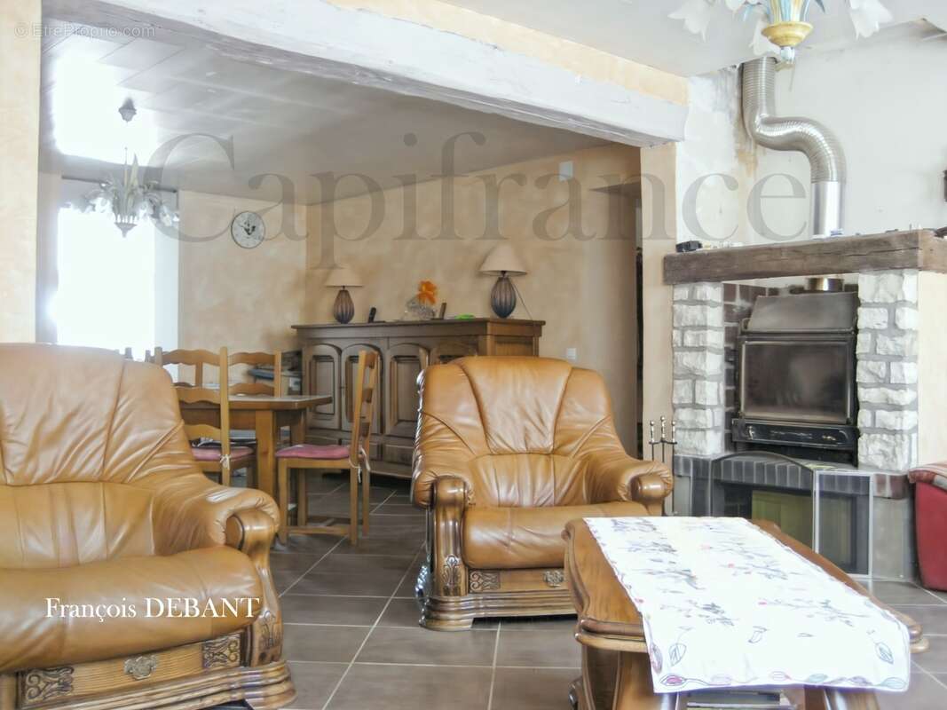 Maison à vendre 9 pièces JUNIVILLE (08) - photo 5