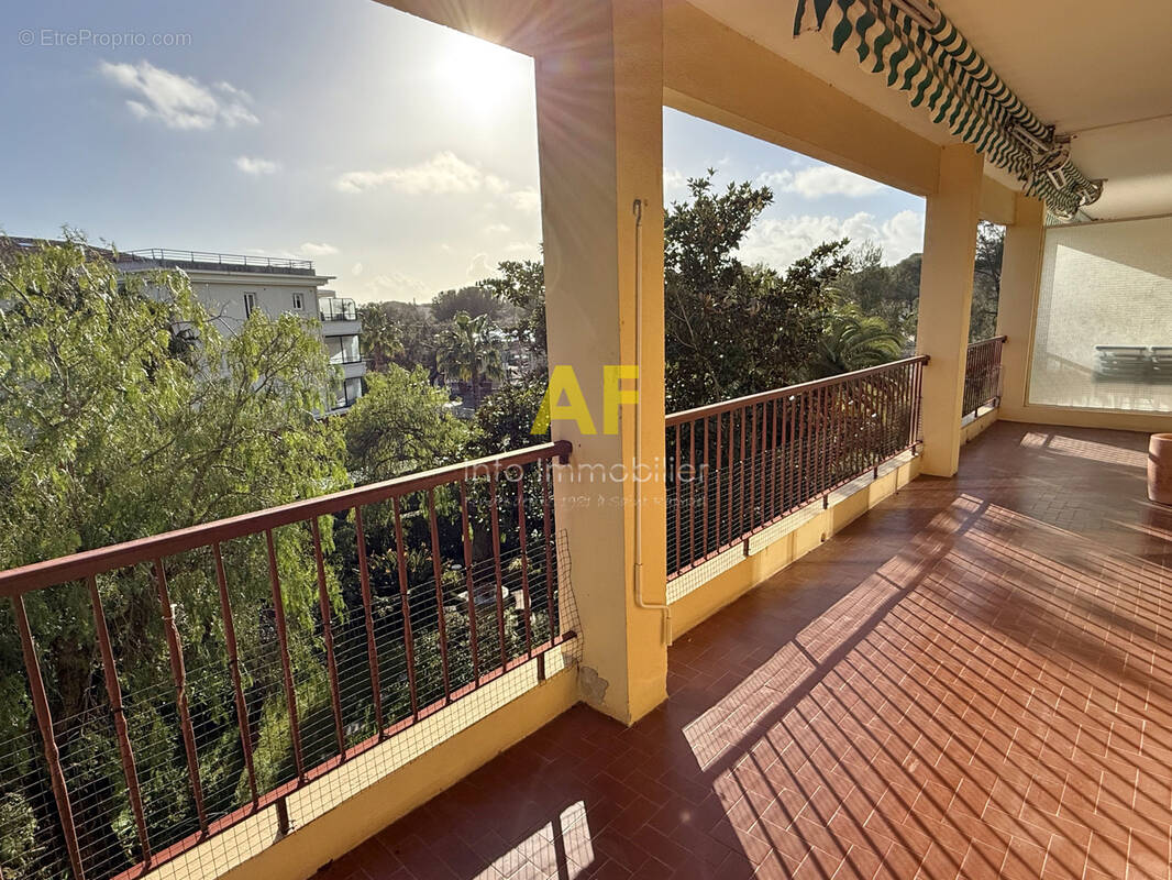 Appartement à SAINT-RAPHAEL