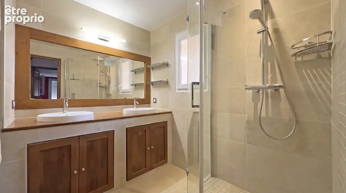 Exclusivité   Belgentier  Villa en parfait état avec piscine et vue dégagée - photo 14
