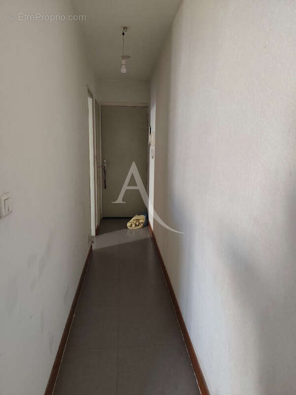 Appartement  2 pièces coeur de ville - photo 5
